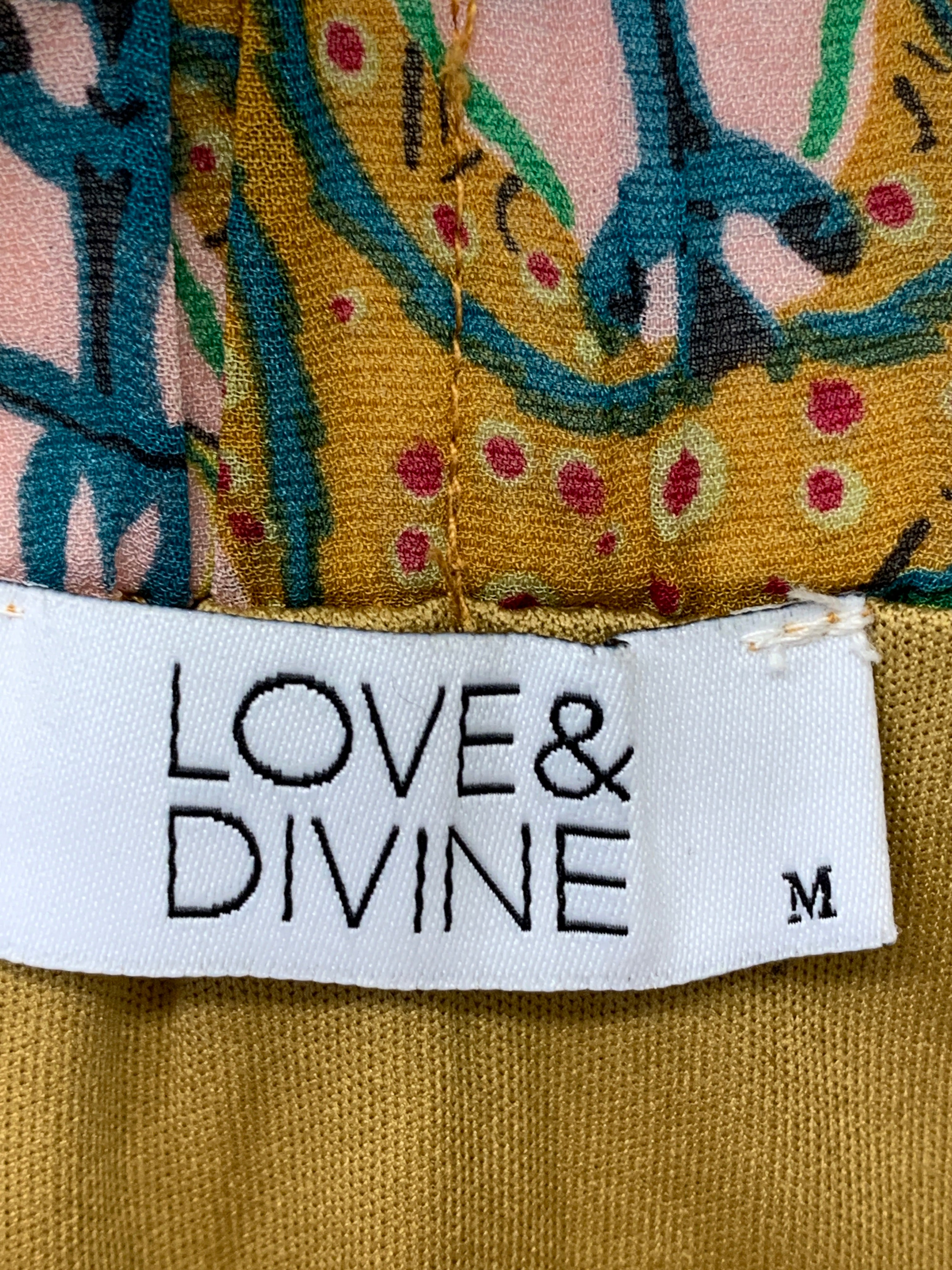 Love & Divine Nederdel